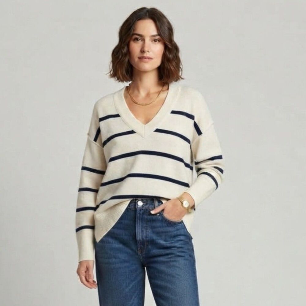 Aerie V-Neck Sweater Women's Size Small Beige Navy Striped Casual Oversized